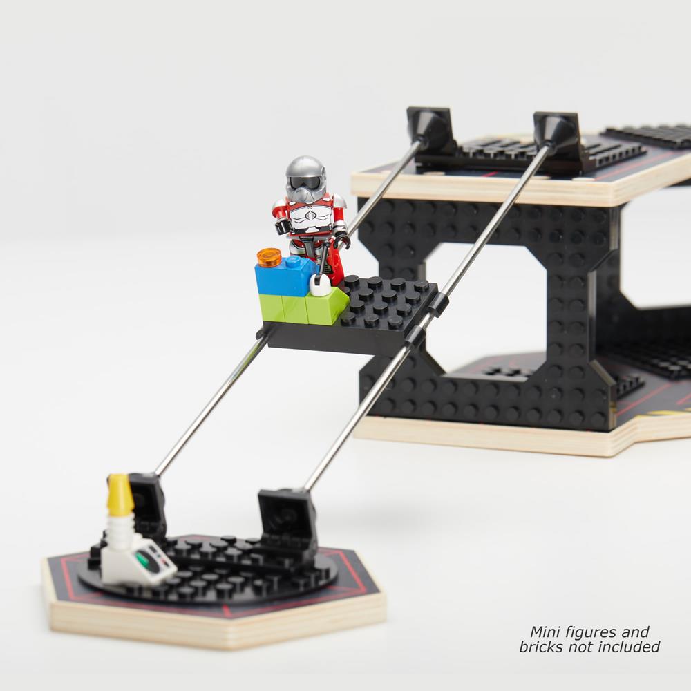 Base Ace Transporter Platform - Compatible with LEGO, MEGA-BLOKS